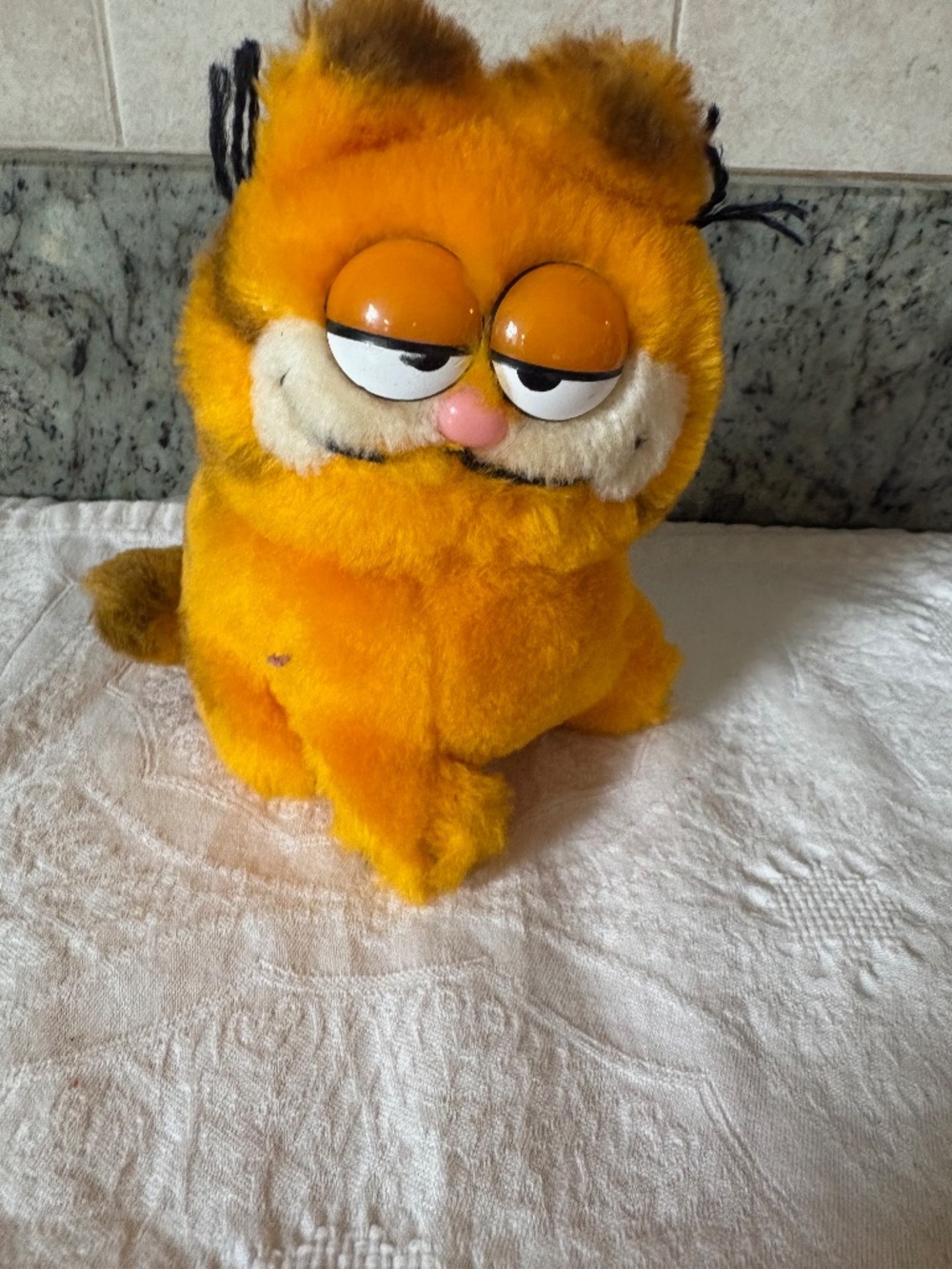 garfield stuffed animal.  small